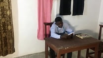 porn мой модельер который снимал с меня мерки не выдержался на мои большие сиськи и задницу и подался на них и мы porn