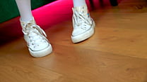 porn первая гангбэнг 18летняя молодая женщина с большими сиськами скалли флоу пробует прокатиться на 4 больших членах porn