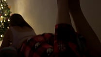 porn моя лучшая подруга приглашает меня переночевать у нее дома мы начинаем смотреть фильм и в итоге жестко трахаемся porn