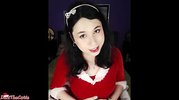 porn милая транссексуалка danithecutie сидит на непослушном стульчике за то что она плохая трансшлюха porn