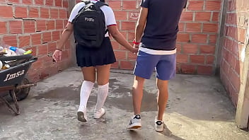 porn домашний секс после школы с горячей большой задницей в униформе домашнее после школы porn