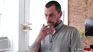 porn 3стороннее порно миниатюрная крошка жестко трахается в задницу с двумя членами porn