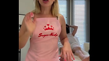 porn делала депиляцию воском клиенту у которого не было секса три года и я ему помогла porn
