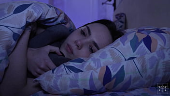 porn мой отчим кажется догадывается что мне на самом деле нравятся его ночные визиты porn
