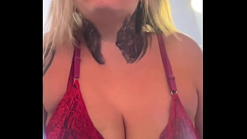 porn в интернет попало фото женщины которая возбудилась во время тренировки в спортзале исследования проведенные porn