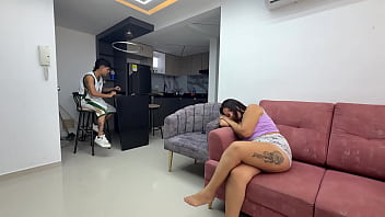 porn успокаивая жену моего лучшего друга мне удается кончить в нее и заставить ее забыть о разочаровании в любви porn
