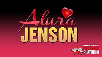 porn le milf con le tette grosse alura jenson e dolly fox si danno al sesso orale più spinto porn